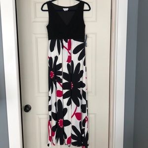 FINAL PRICE NWT maxi dress